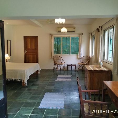 Isai Ambalam Guest House Пондичерри Экстерьер фото