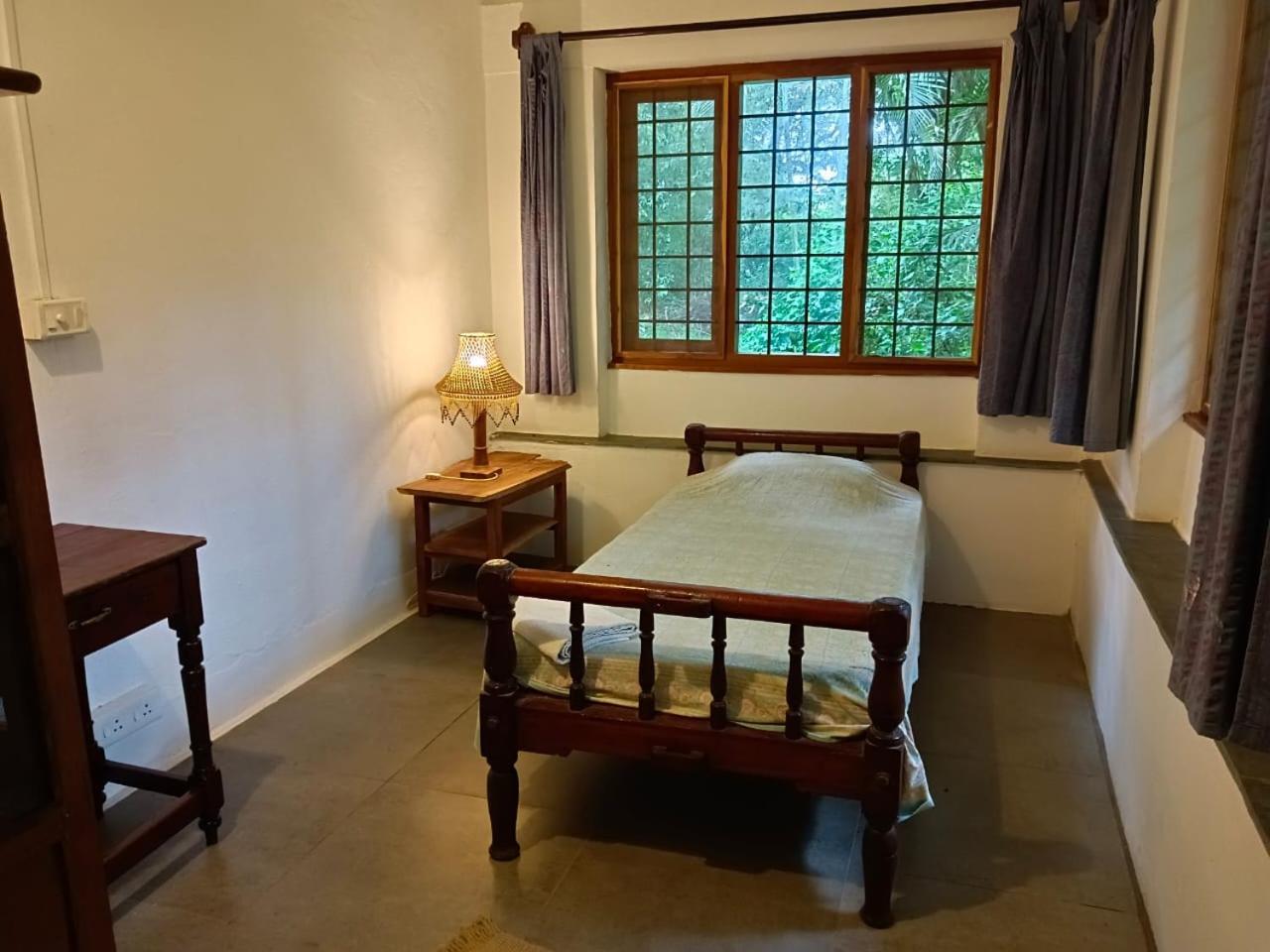 Isai Ambalam Guest House Пондичерри Экстерьер фото