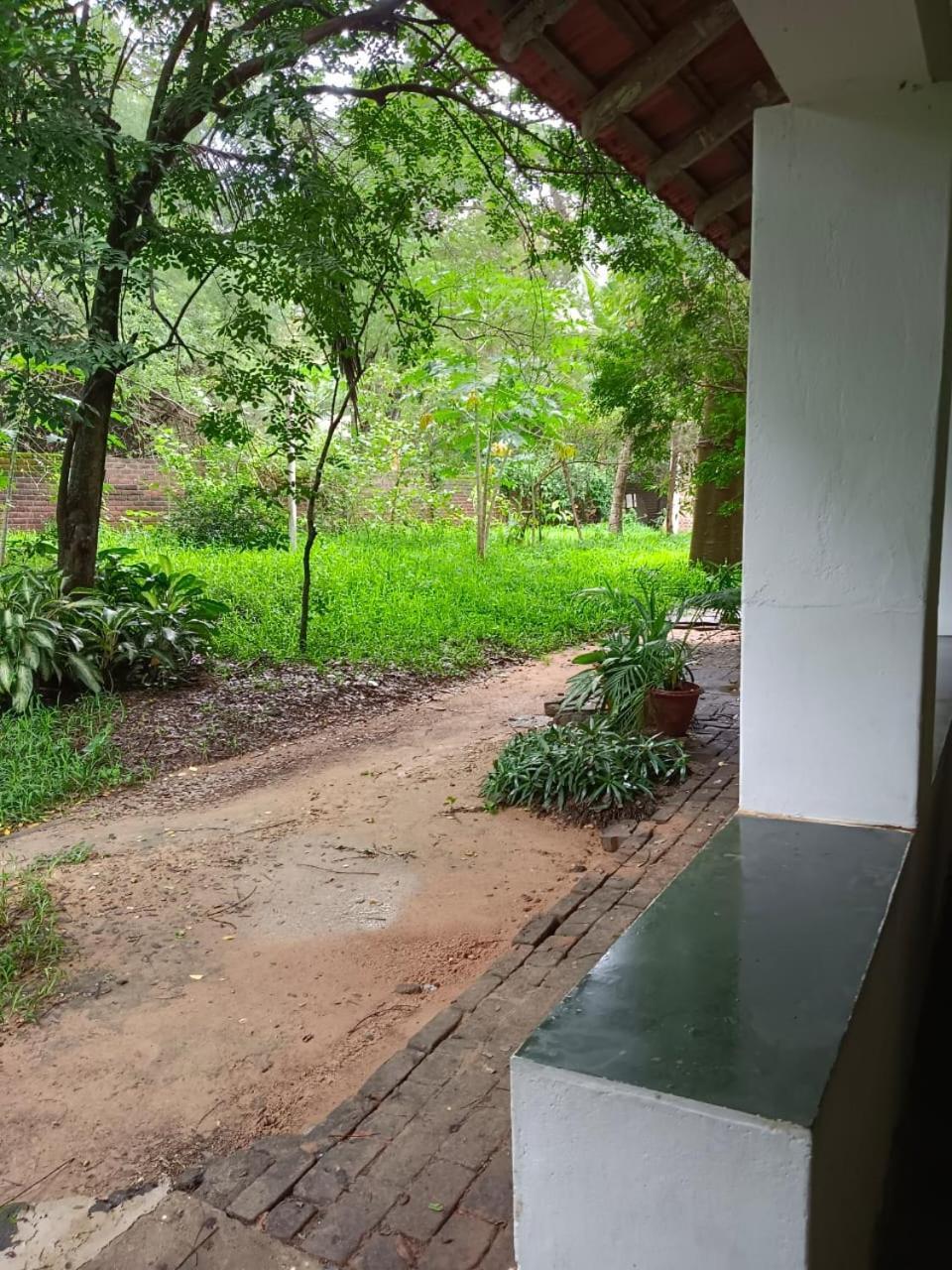 Isai Ambalam Guest House Пондичерри Экстерьер фото