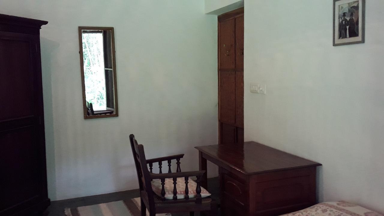 Isai Ambalam Guest House Пондичерри Экстерьер фото