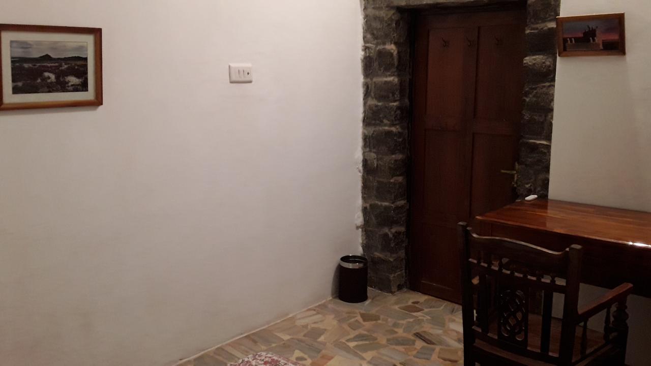 Isai Ambalam Guest House Пондичерри Экстерьер фото