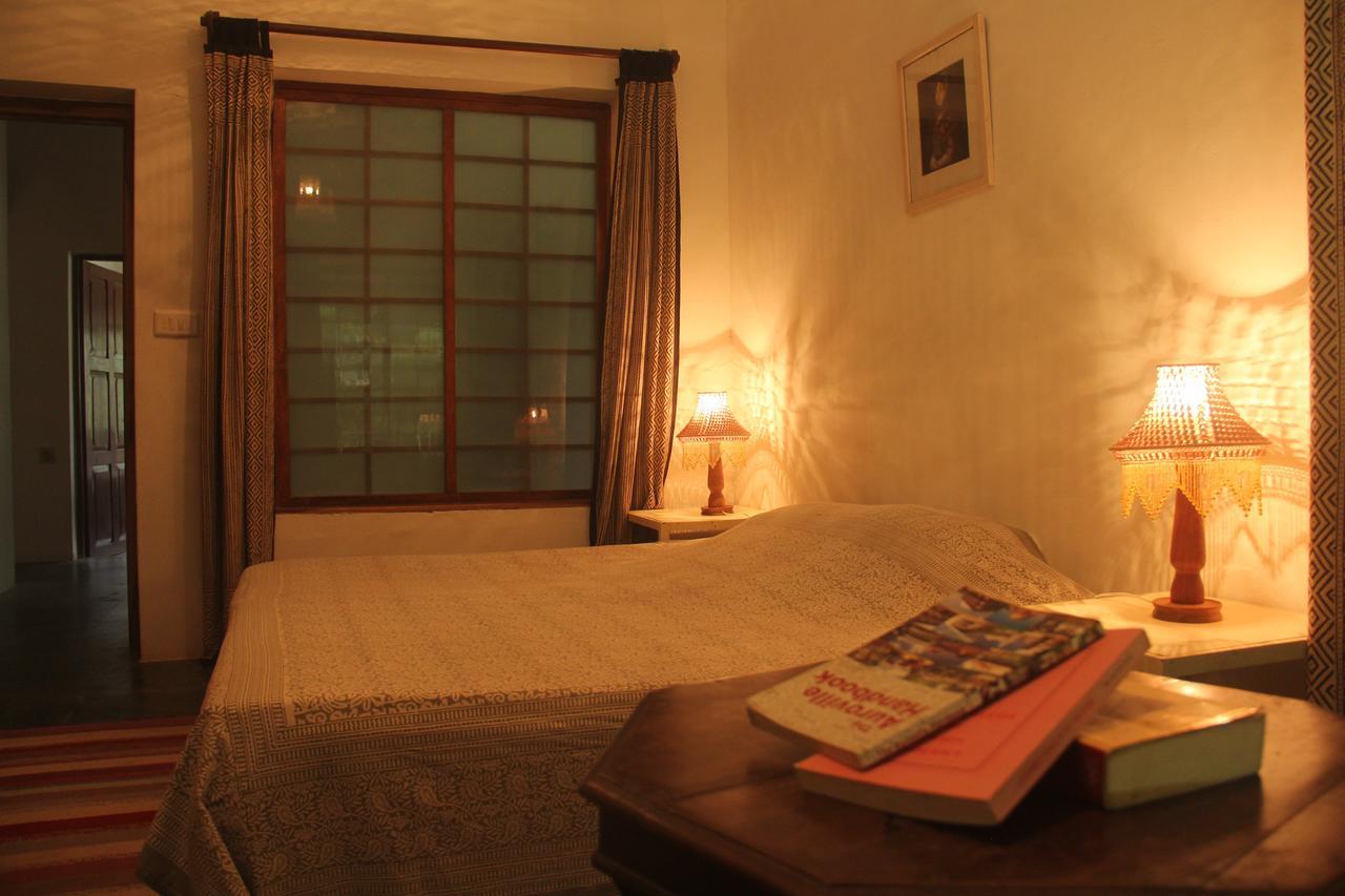 Isai Ambalam Guest House Пондичерри Экстерьер фото