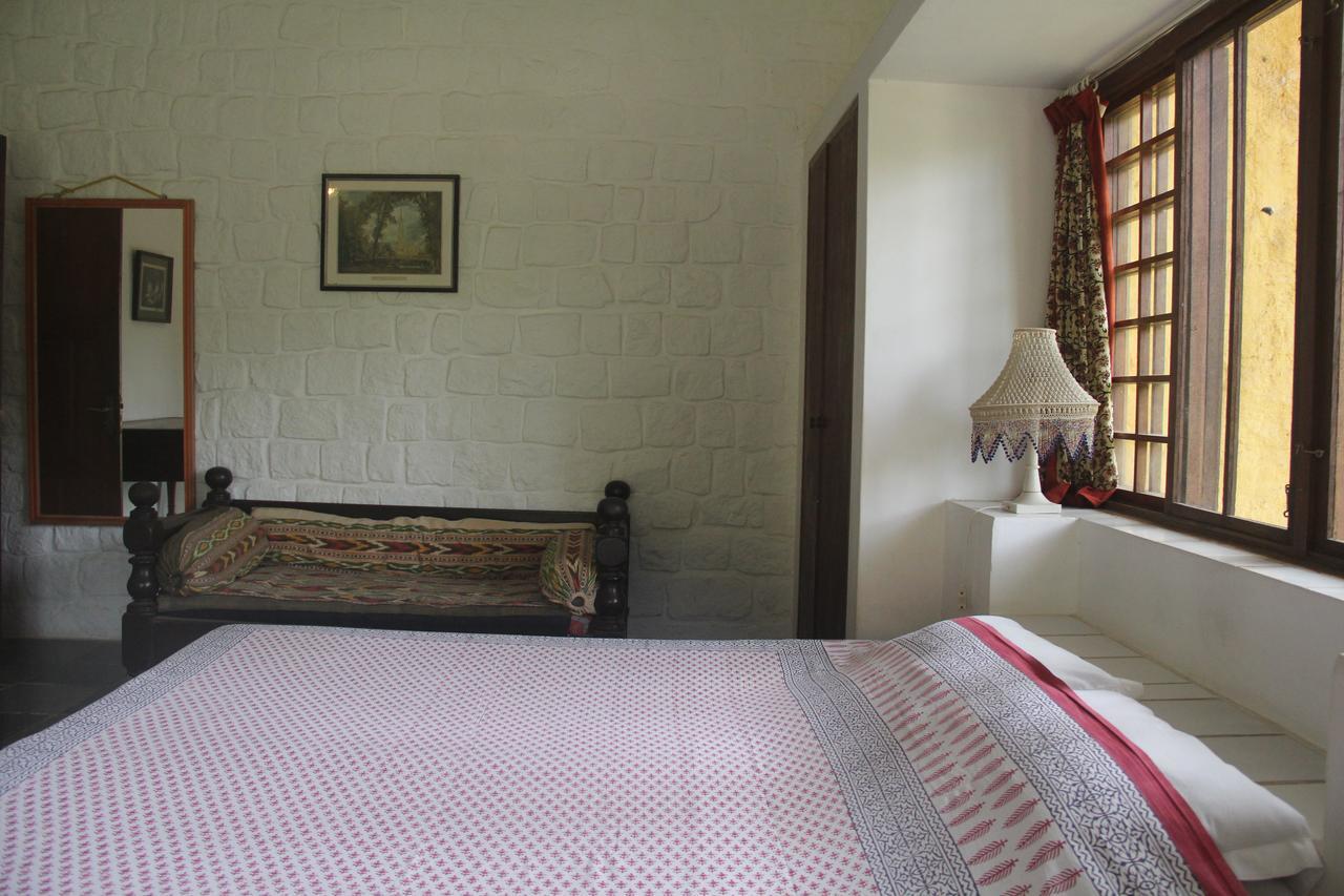 Isai Ambalam Guest House Пондичерри Экстерьер фото