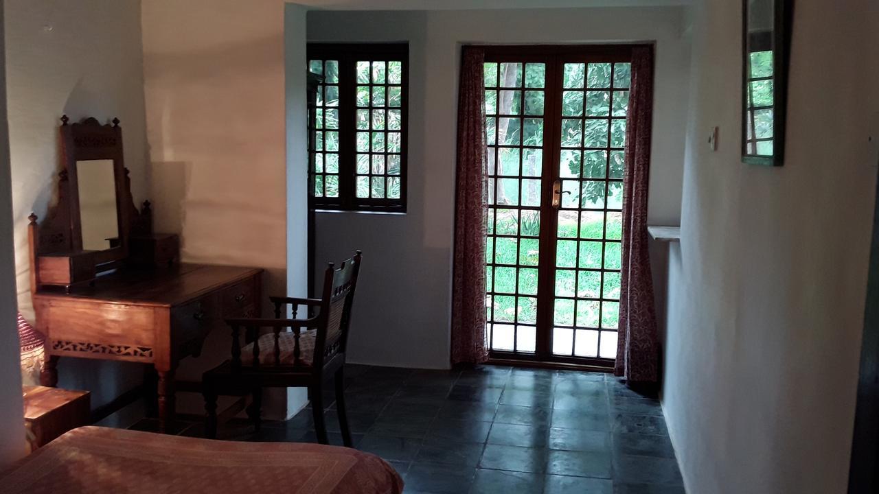 Isai Ambalam Guest House Пондичерри Экстерьер фото