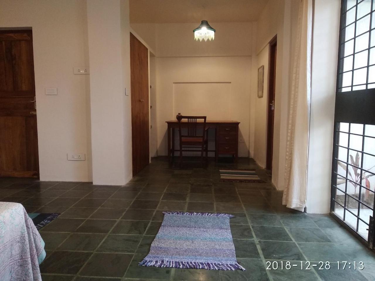 Isai Ambalam Guest House Пондичерри Экстерьер фото