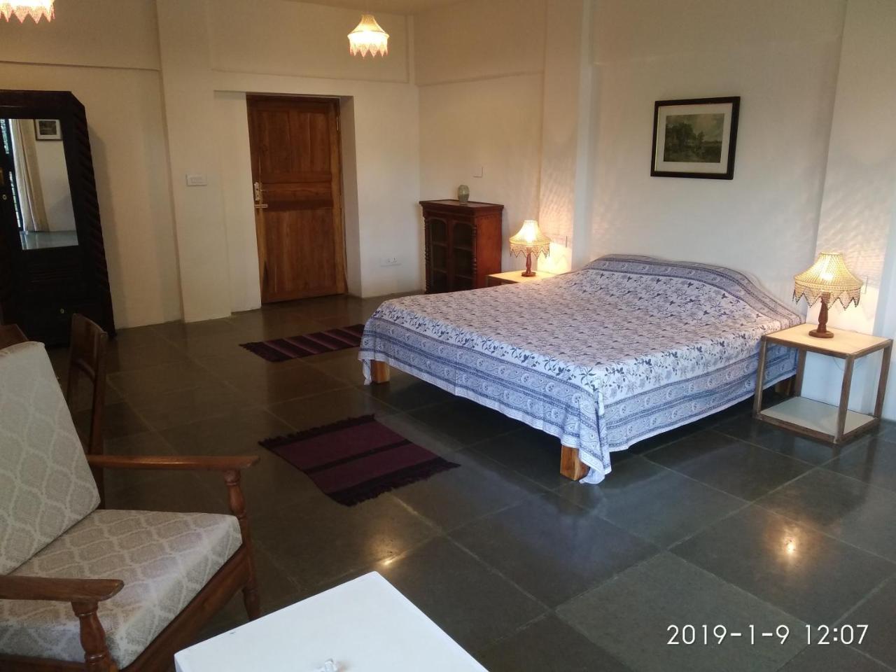 Isai Ambalam Guest House Пондичерри Экстерьер фото